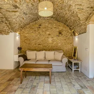 https://apartamento-en-el-centro-begur.catalonia-hotels.com